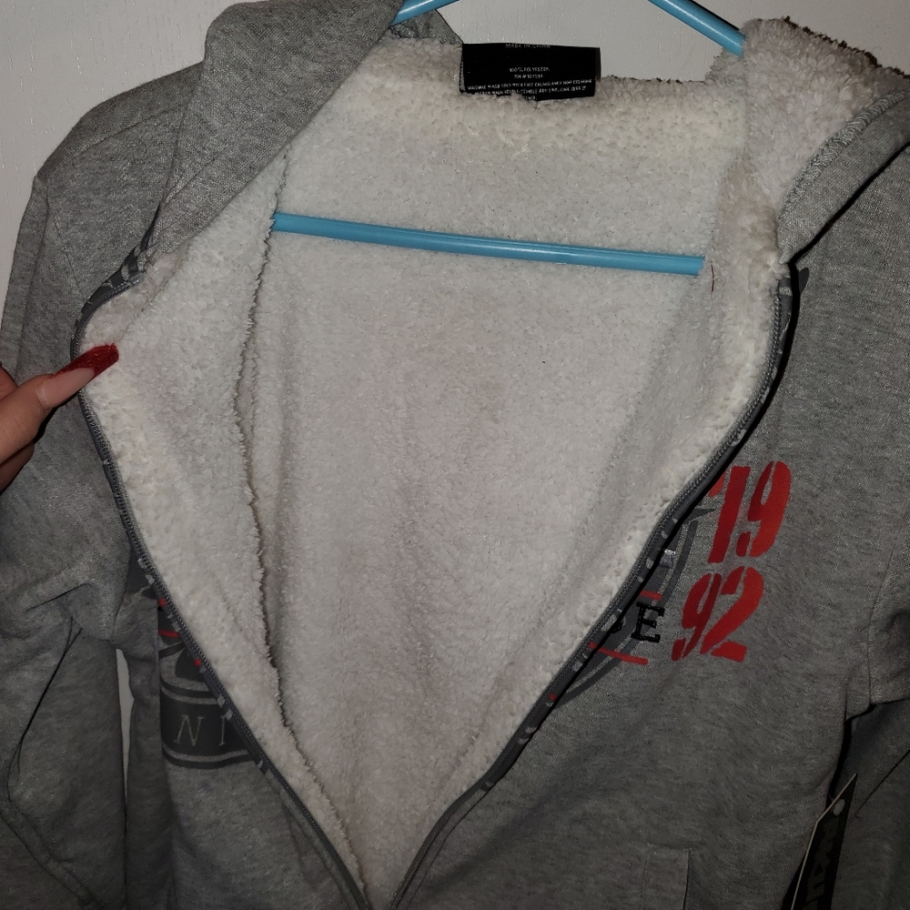 Sweater - Picture 3 of 4
